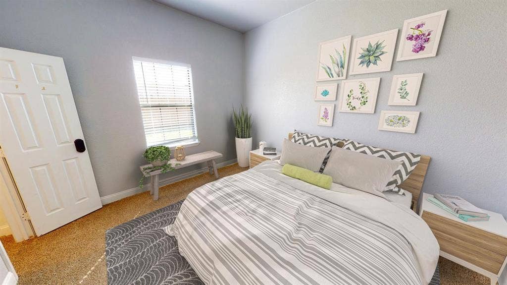 3 BR in Dallas