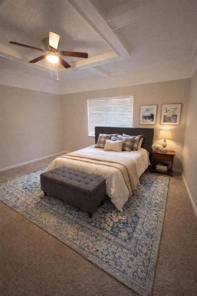 2 BR in Dallas