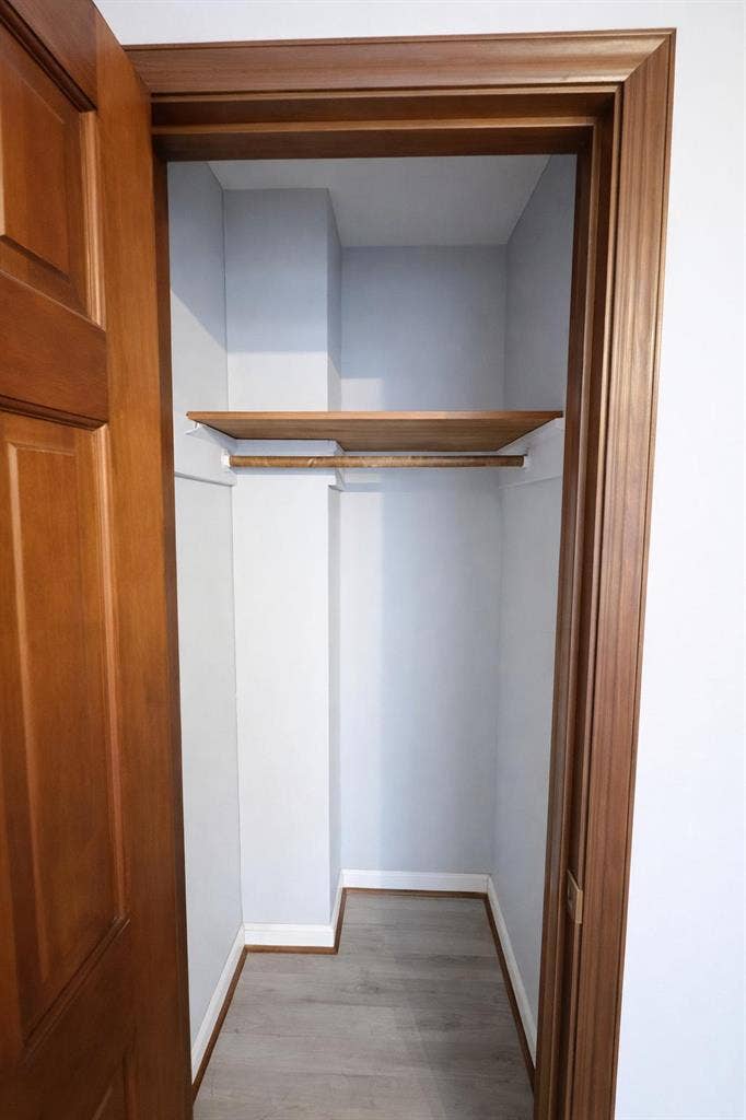 9 BR in Lithia Springs