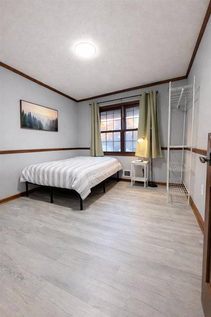 9 BR in Lithia Springs