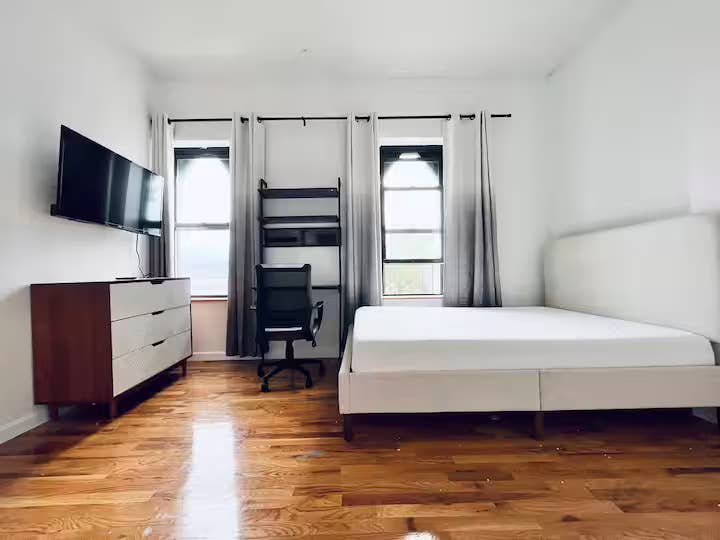 Room for Student or Professional