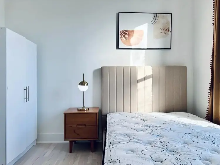 Furnished Room I min to Manhattan