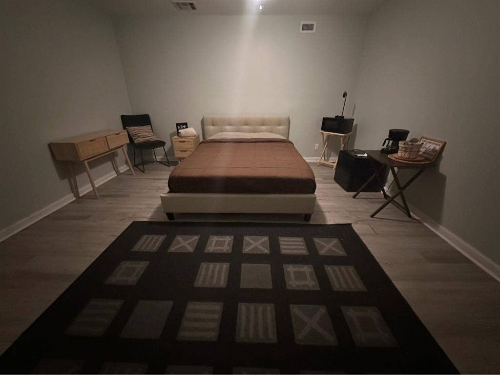 Gated/security/amenities/privacy