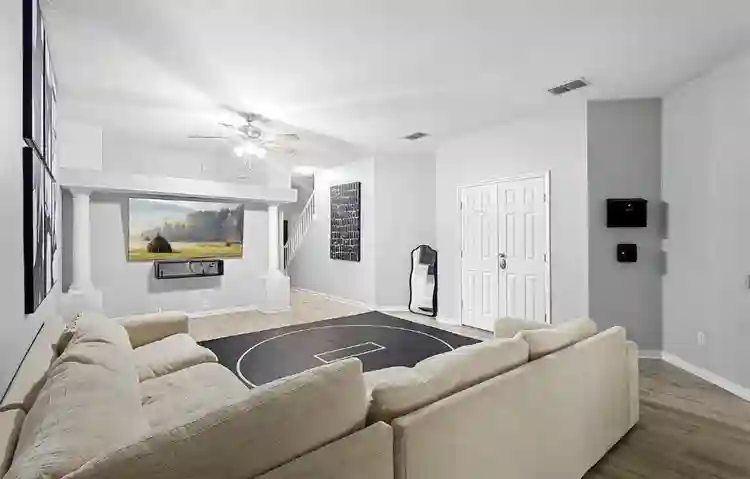 Gated/security/amenities/privacy