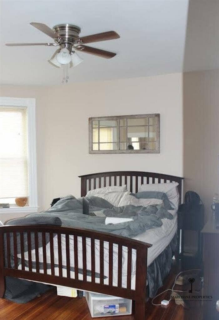 ROOM FOR RENT IN A HUGE BRIGHTON