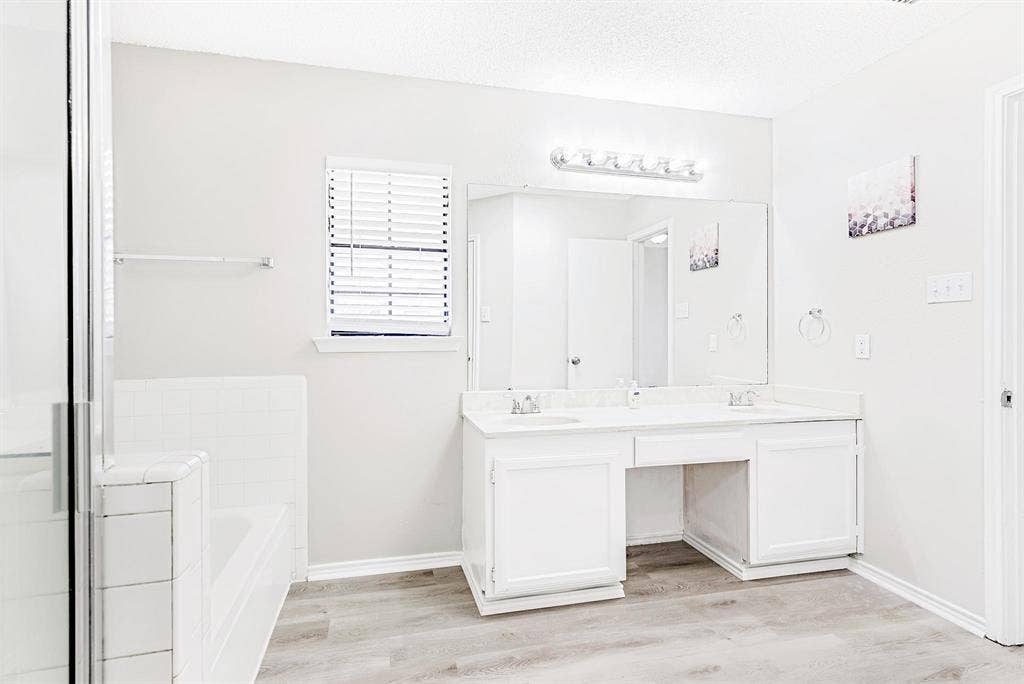 8 BR in Fort Worth