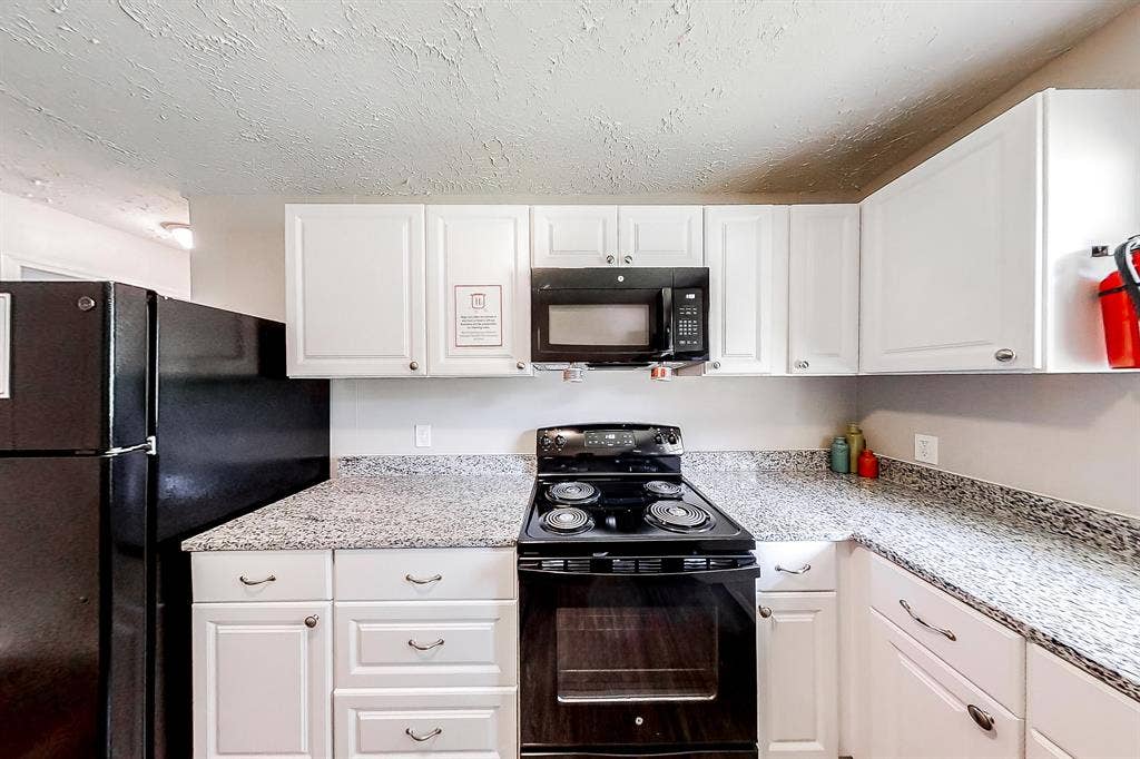 7 BR in Atlanta