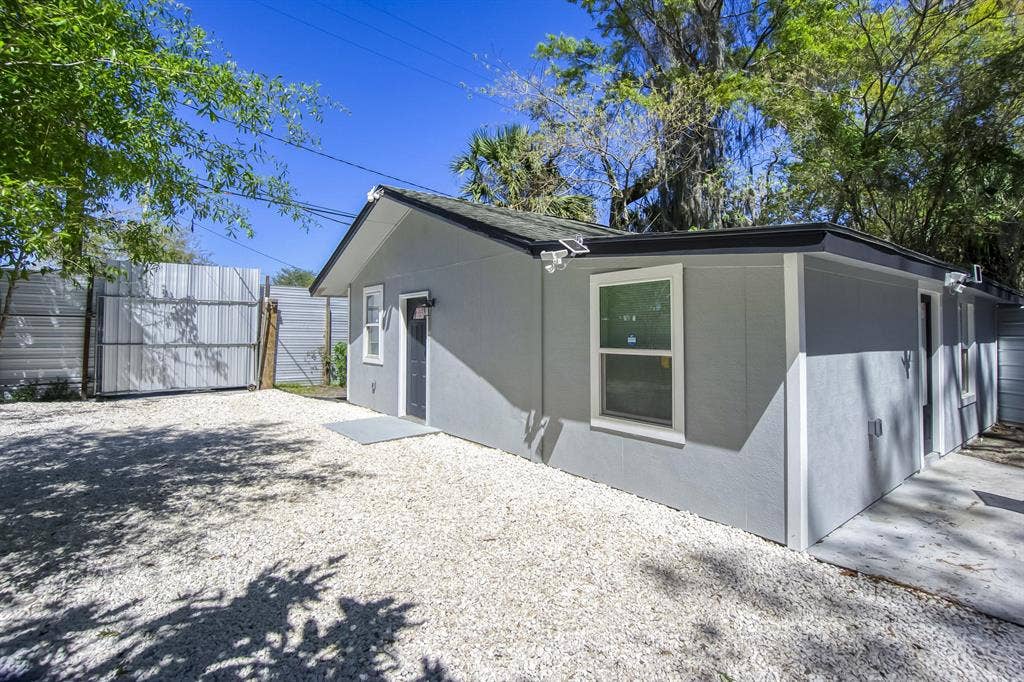 4 BR in Jacksonville