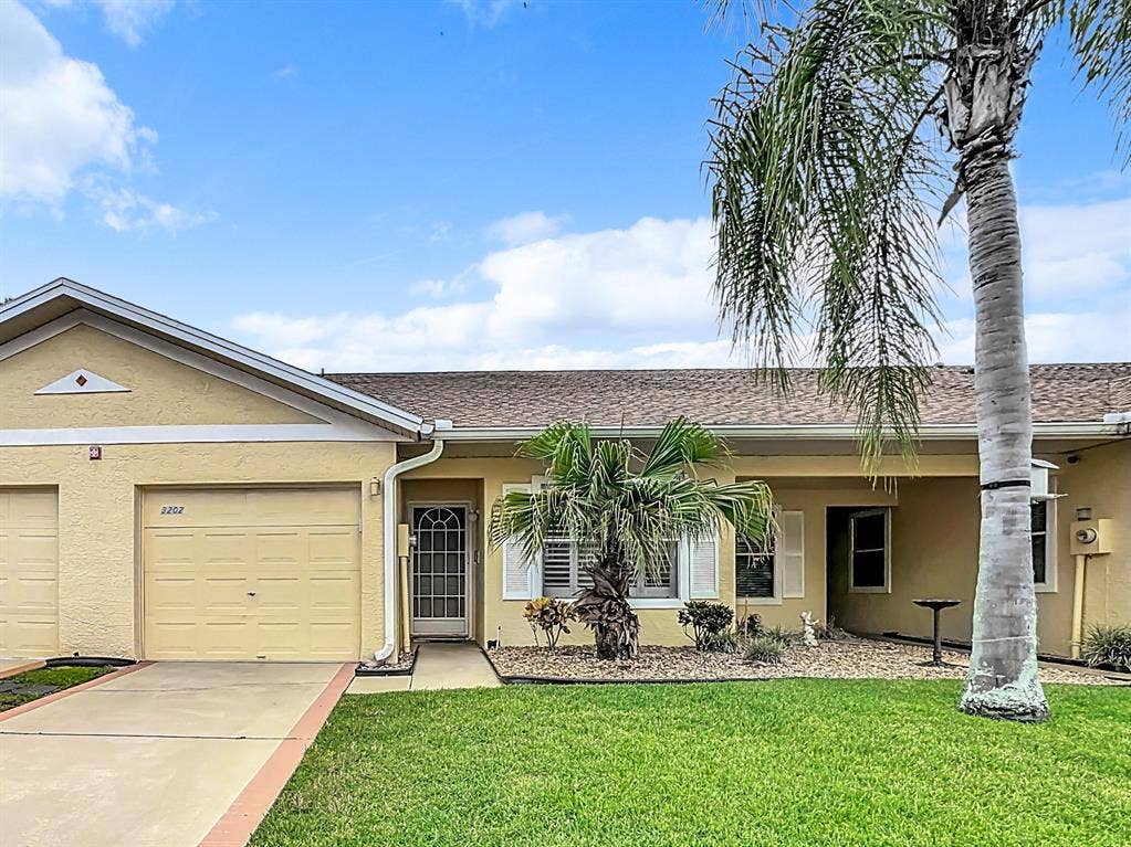 3 BR in Kissimmee