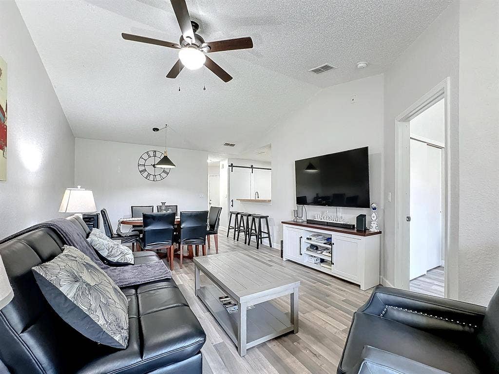 3 BR in Kissimmee