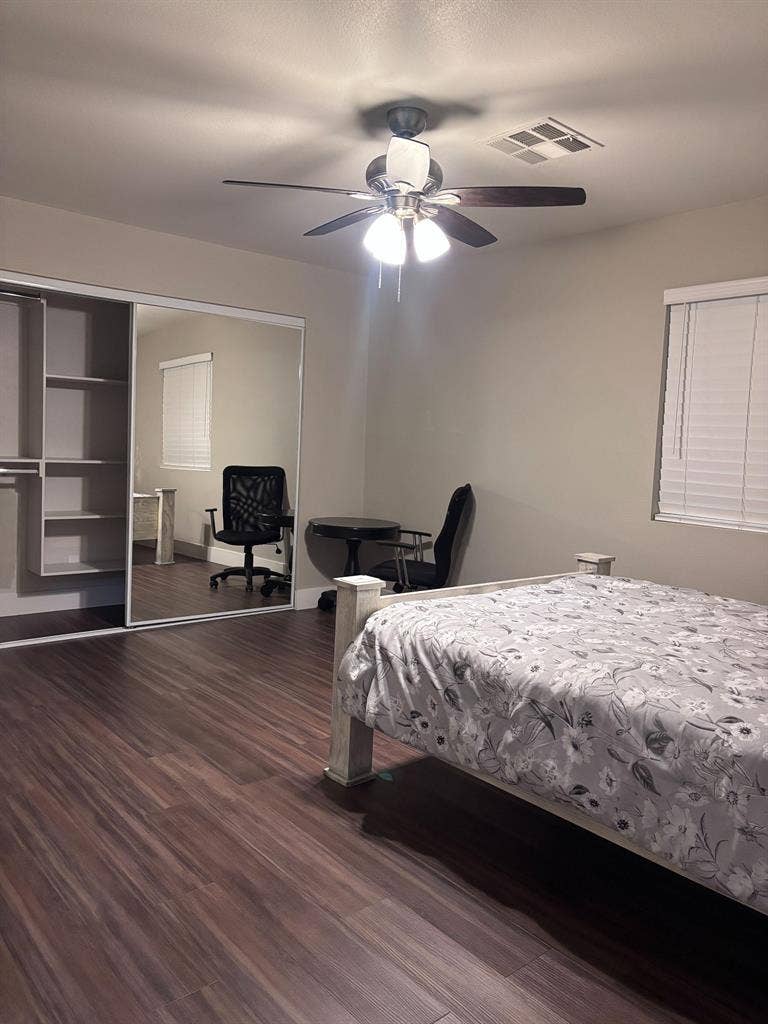 5 BR in Las Vegas
