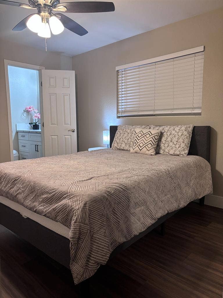5 BR in Las Vegas