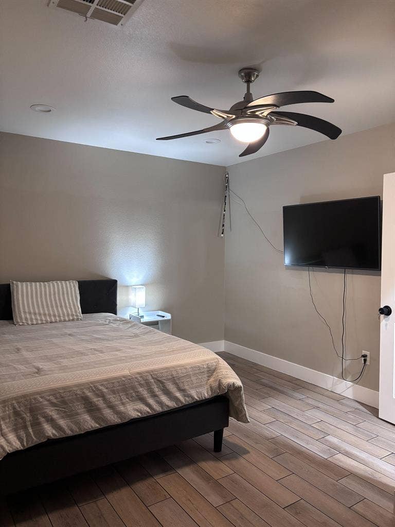 5 BR in Las Vegas