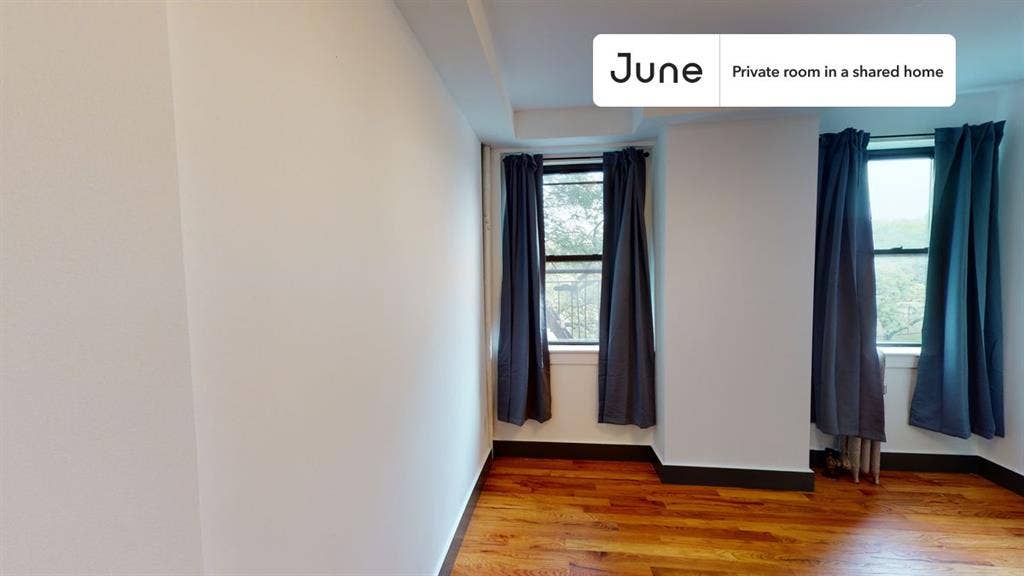 5 BR in New York City