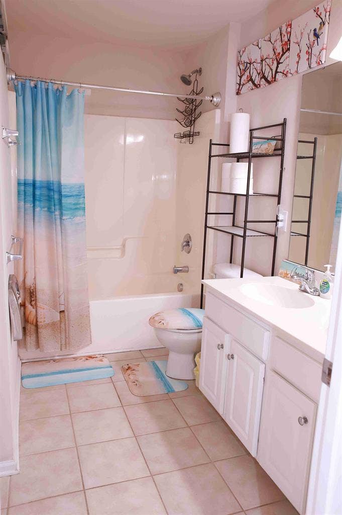 7 BR in Charlotte
