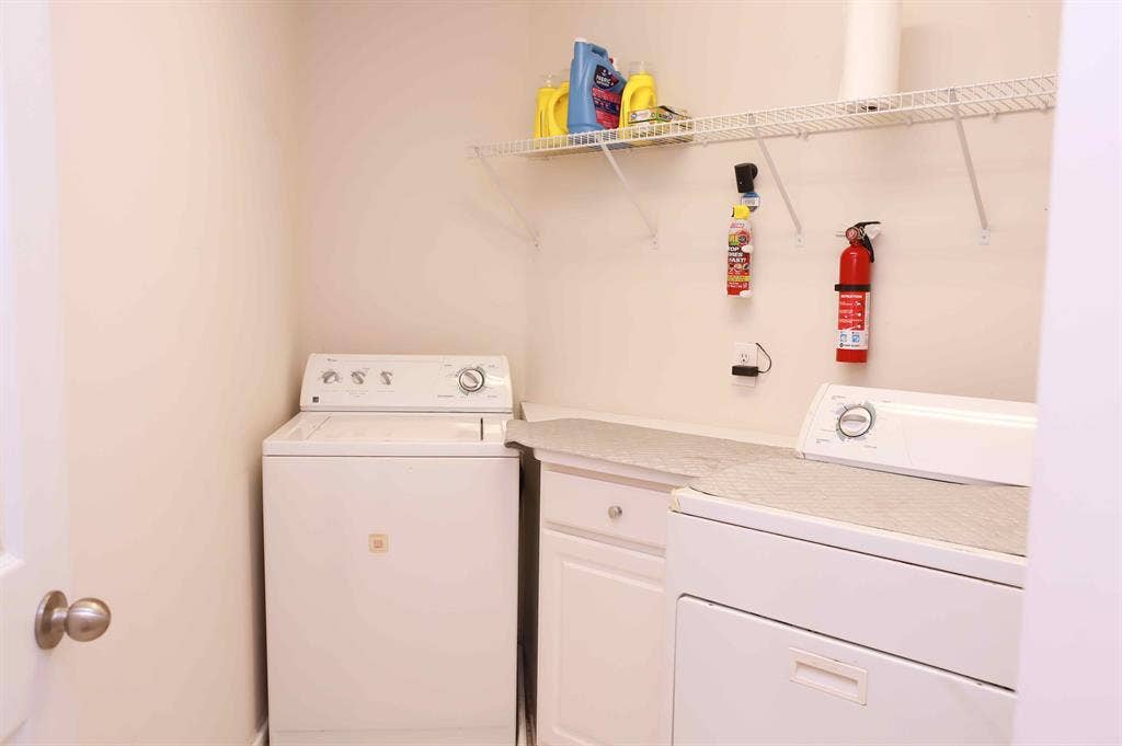 7 BR in Charlotte