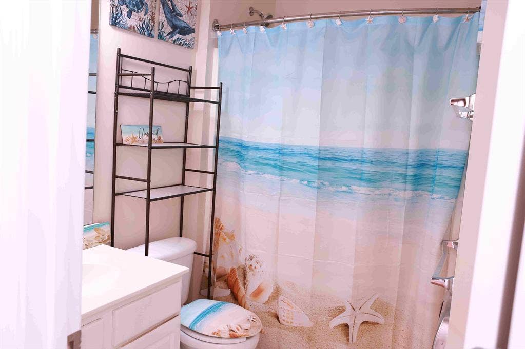 7 BR in Charlotte