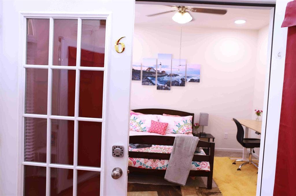 7 BR in Charlotte