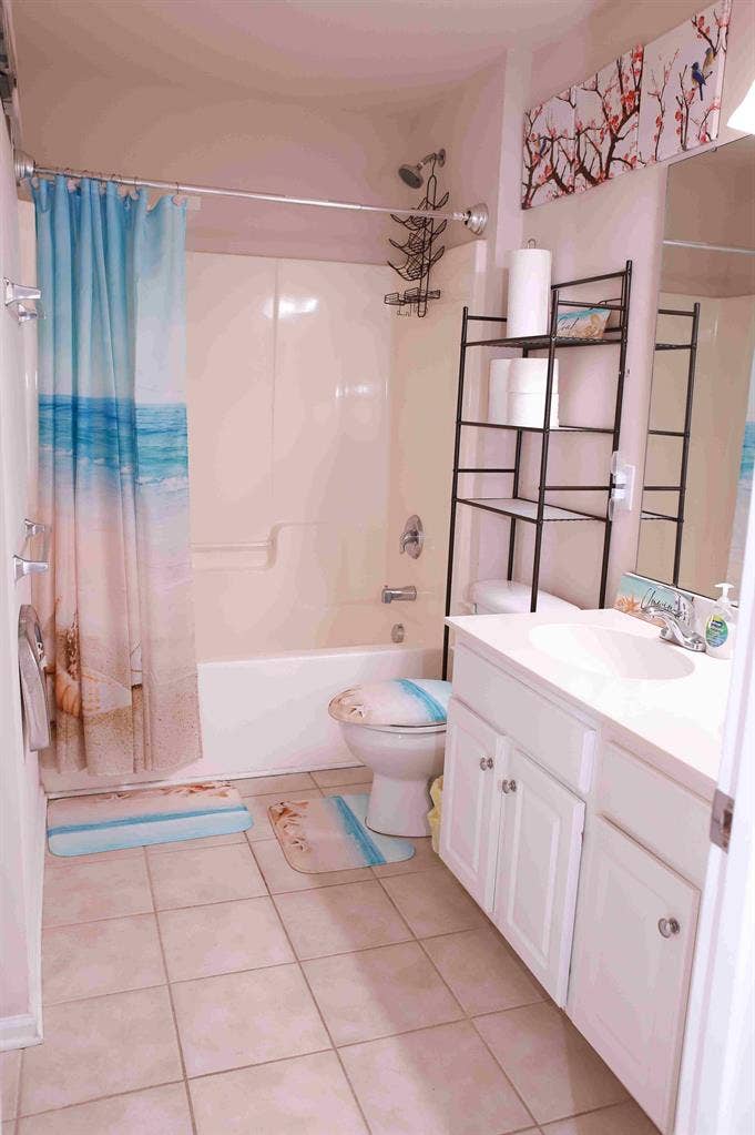 7 BR in Charlotte