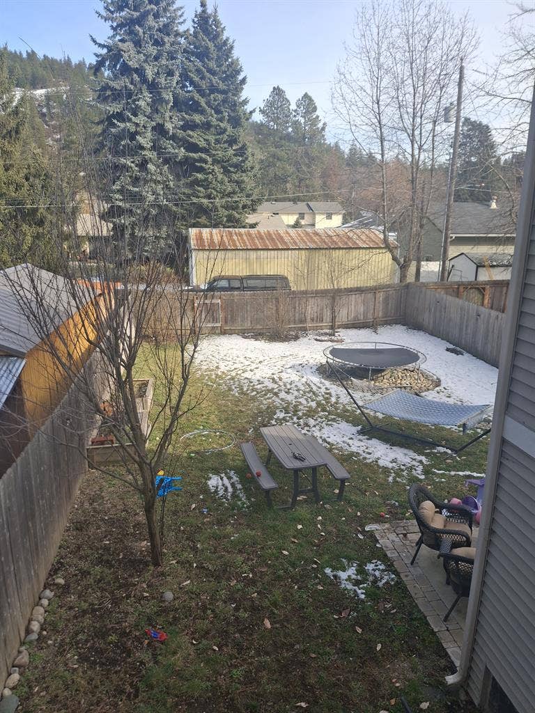 Two rooms for $850