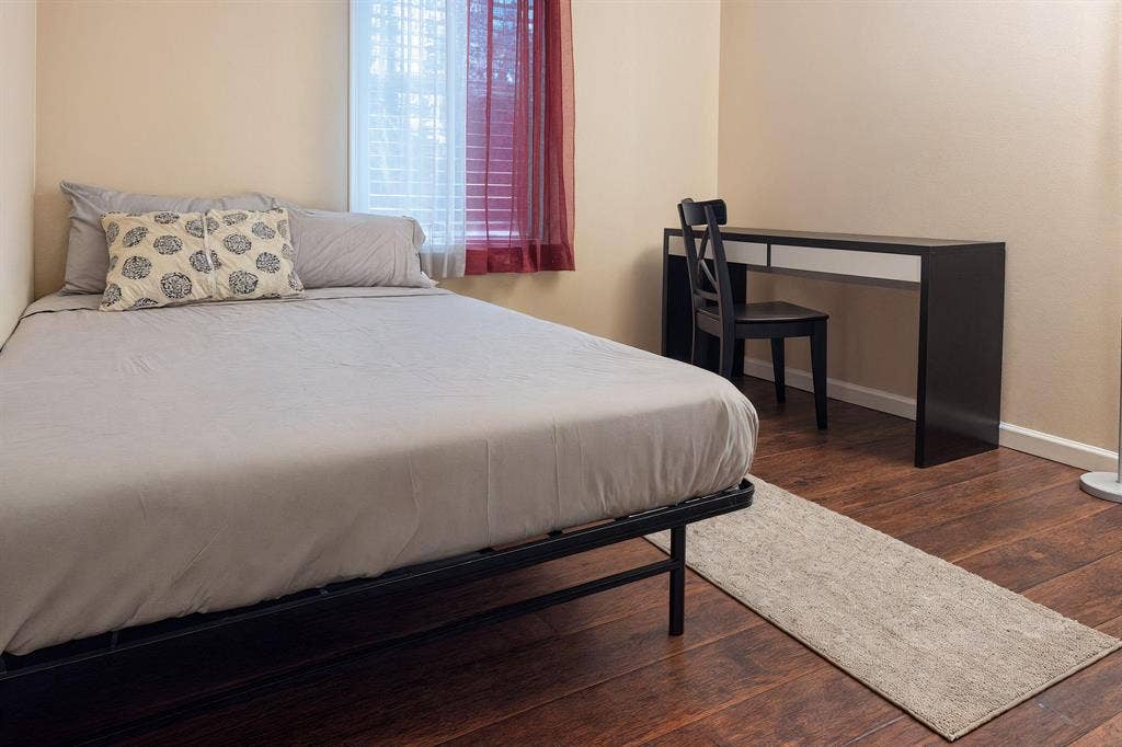 2 BR in Atlanta