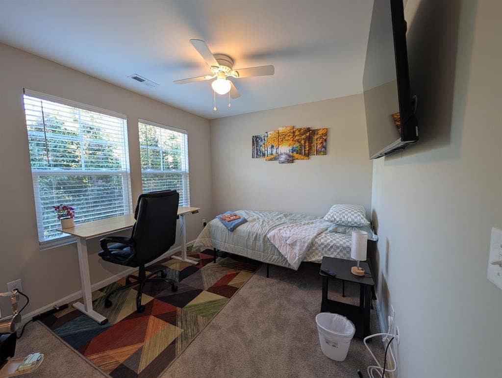 3 BR in Clover