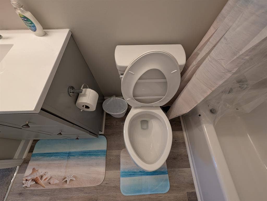 3 BR in Clover