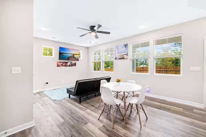 3 BR in Clover
