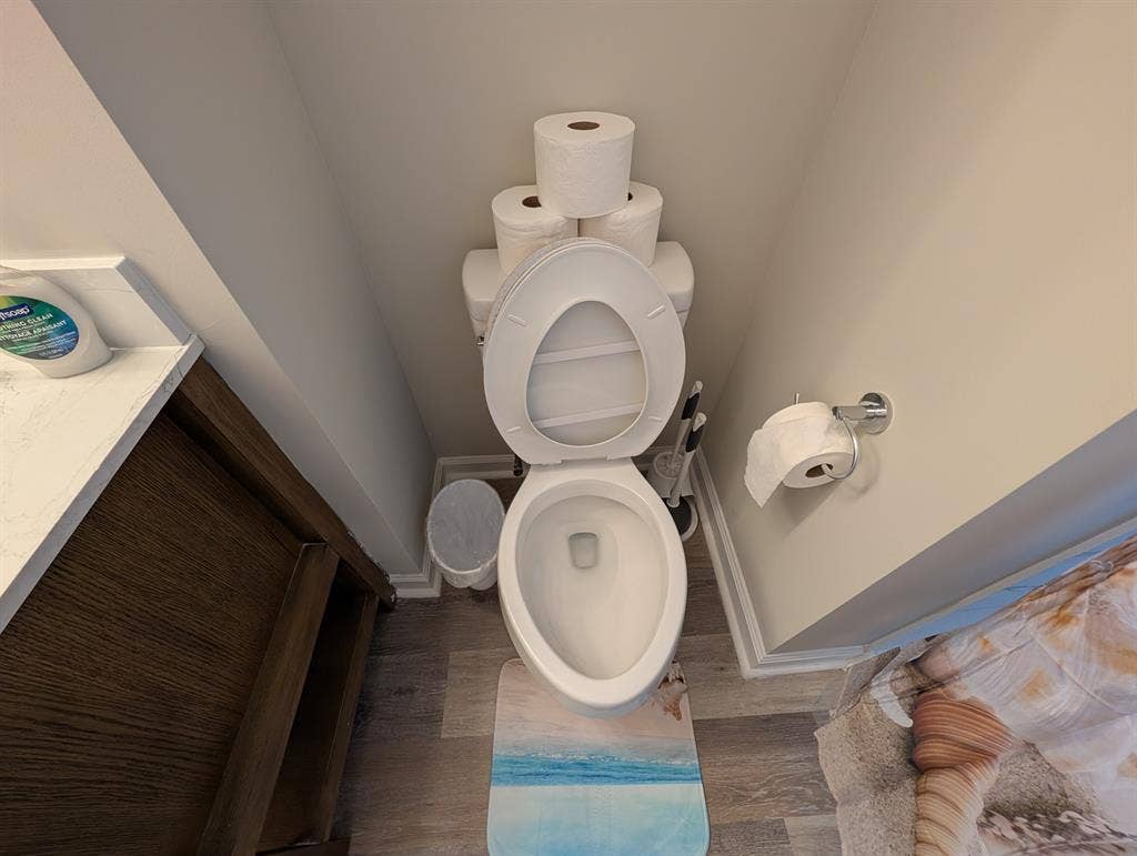 3 BR in Clover