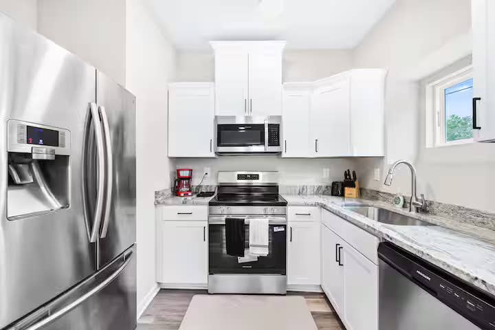 3 BR in Clover