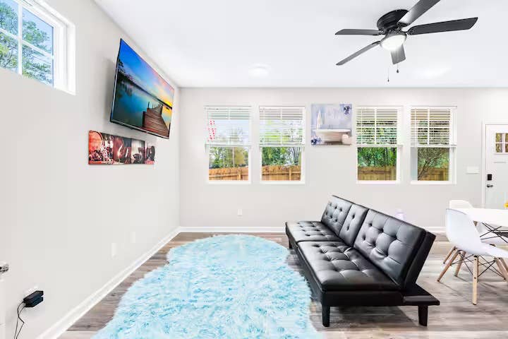 3 BR in Clover