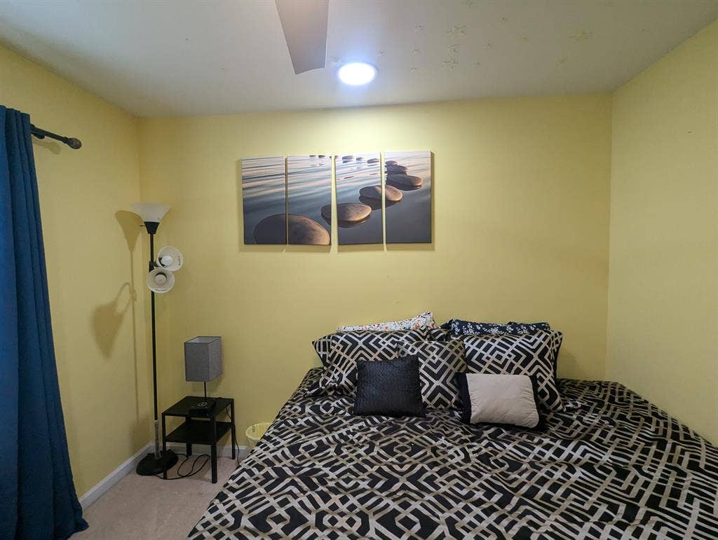 7 BR in Charlotte
