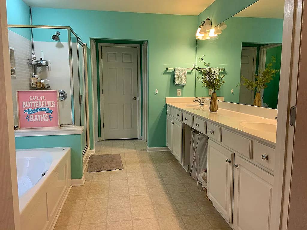 7 BR in Charlotte