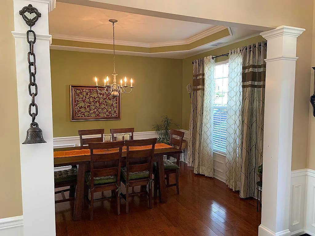 7 BR in Charlotte