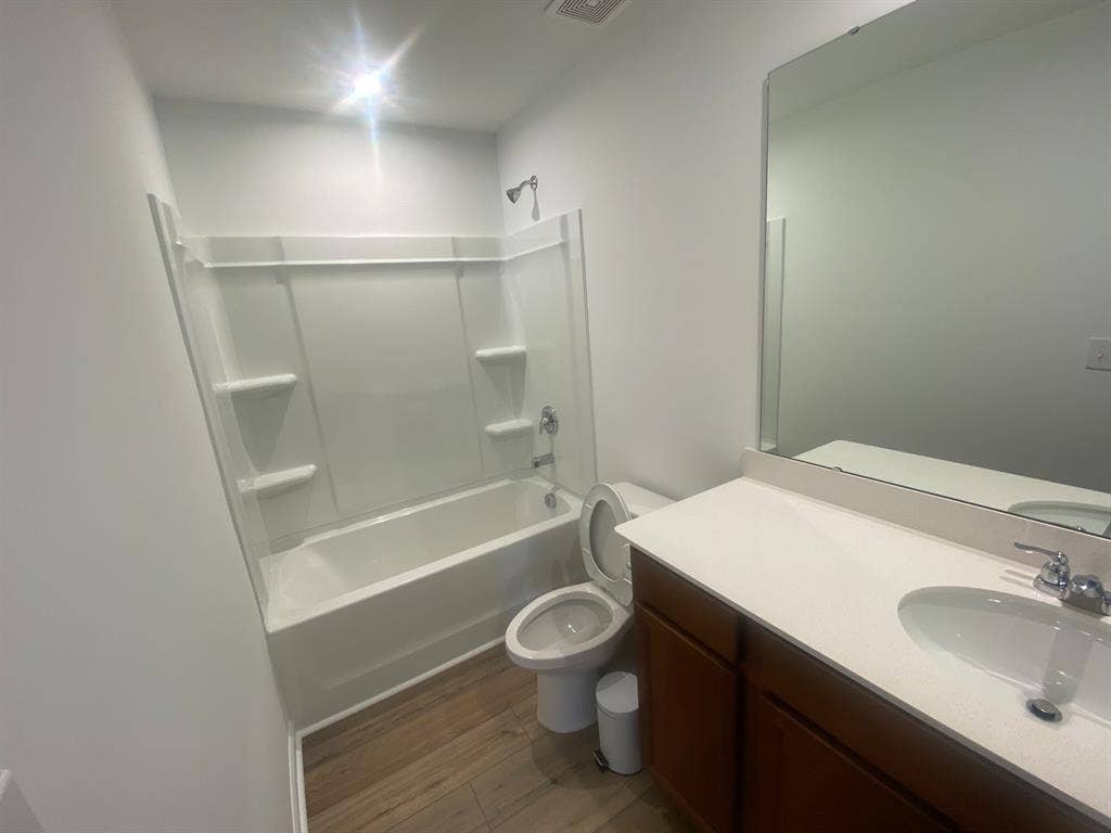 4 BR in Concord