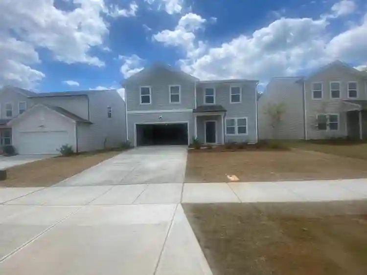 4 BR in Concord