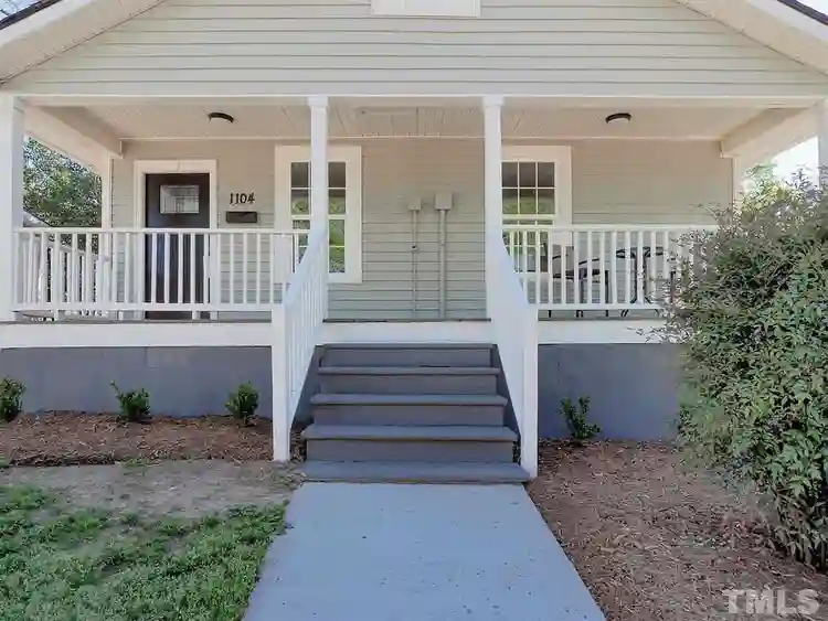 3 BR in Durham