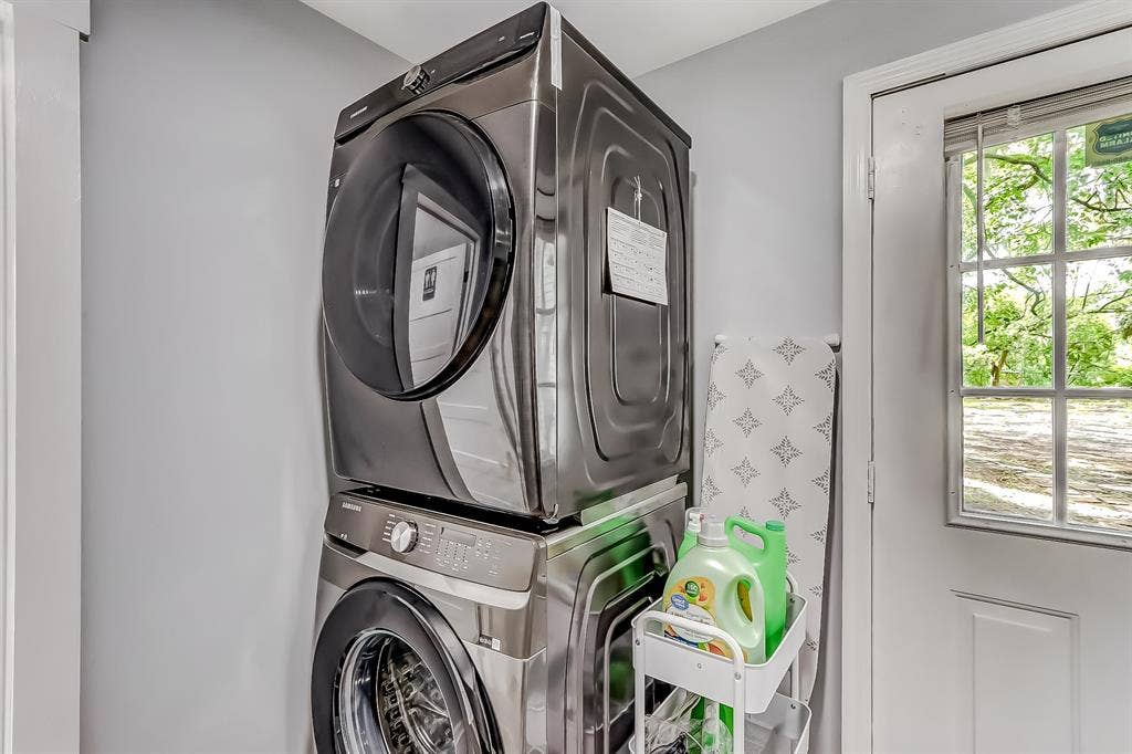 7 BR in Jacksonville