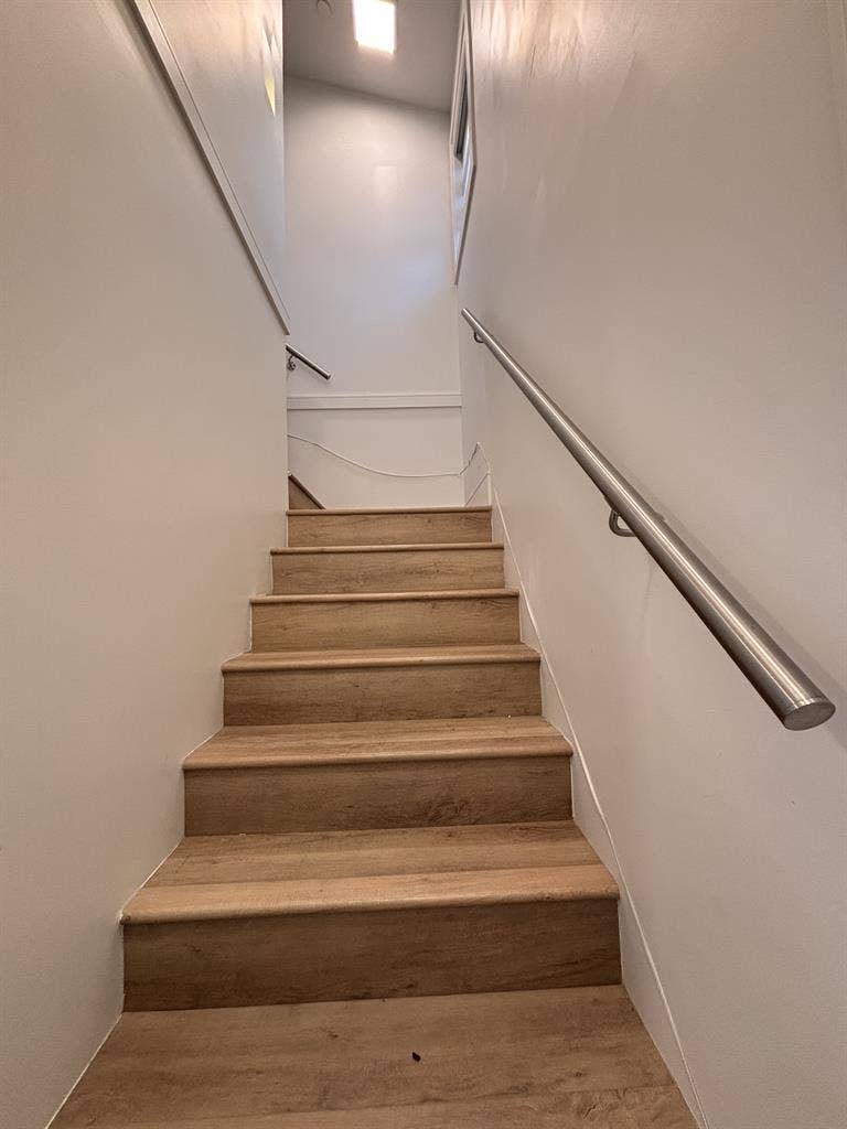 3 bedroom 2 bath new laneway house 