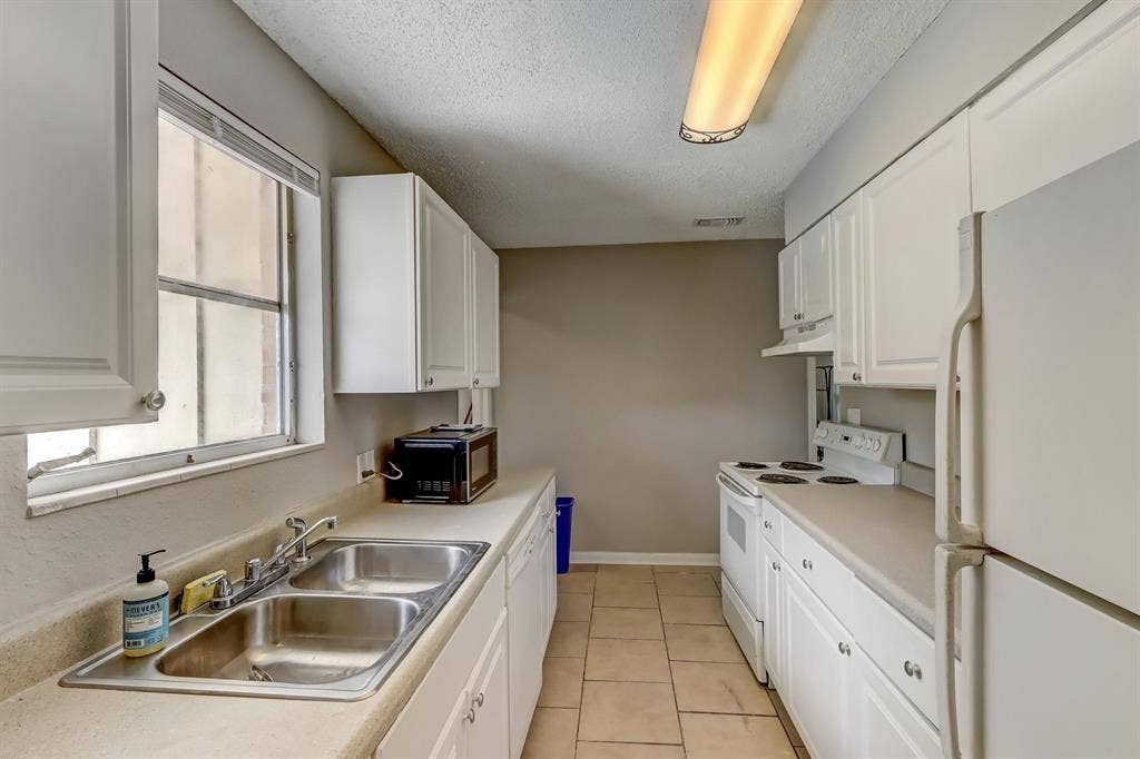 7 BR in Jacksonville