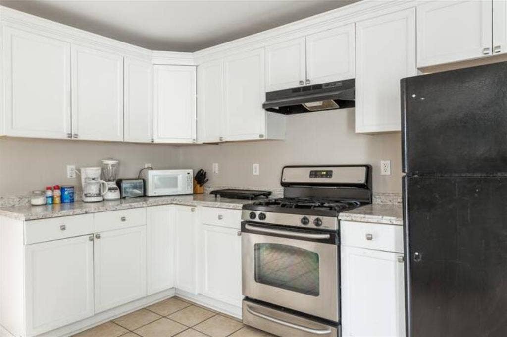 3 BR in Atlanta