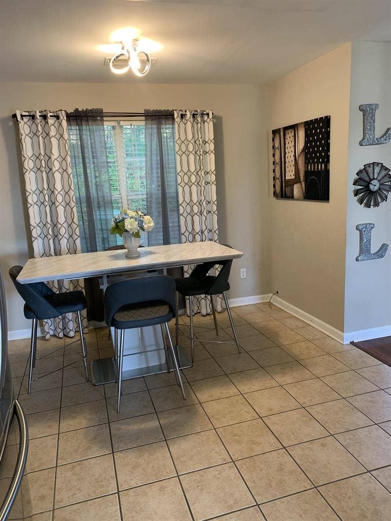 3 BR in Atlanta