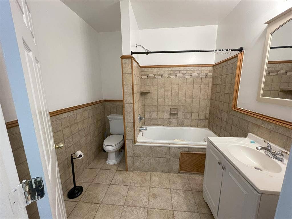 7 BR in Charlotte