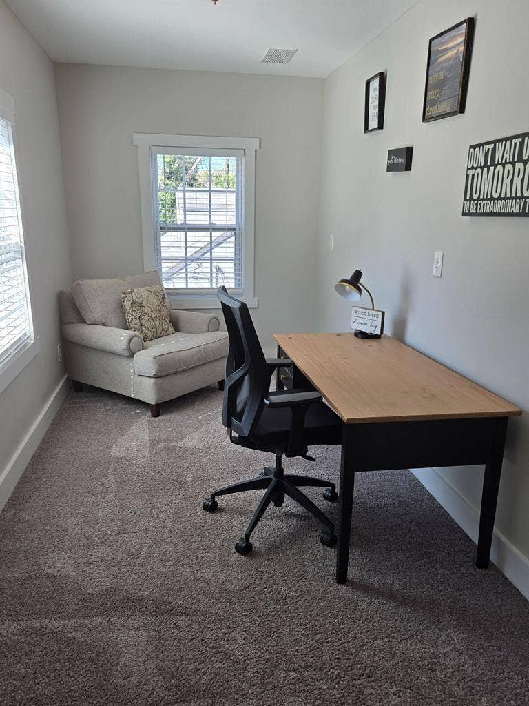4 BR in East Point