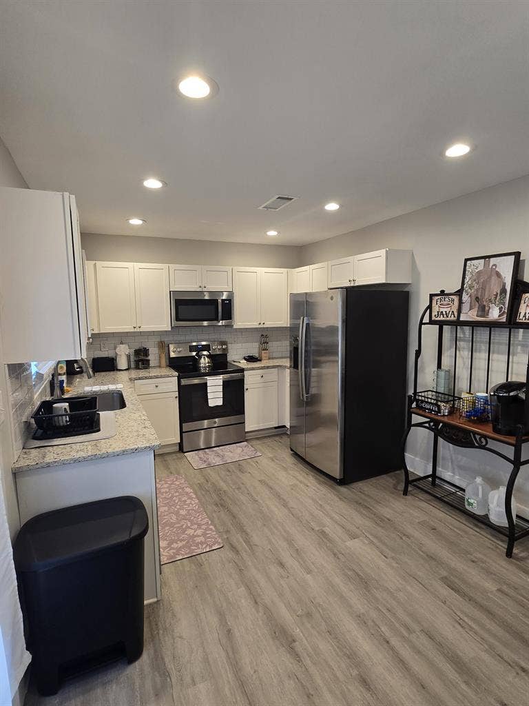 4 BR in East Point