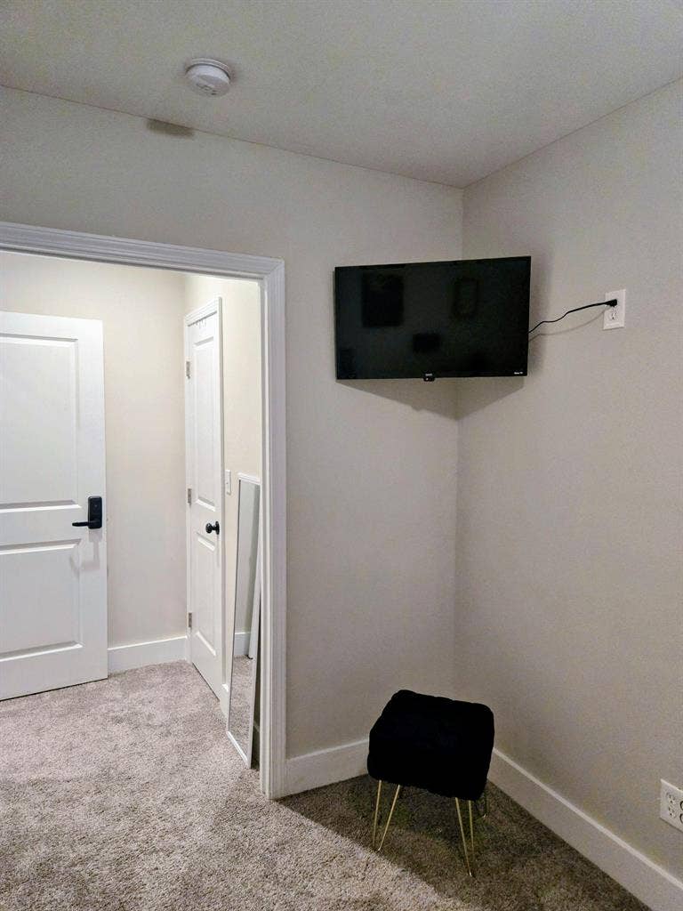 4 BR in East Point