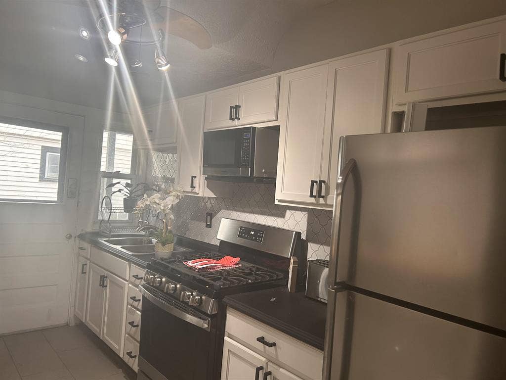 4 BR in Cleveland Heights