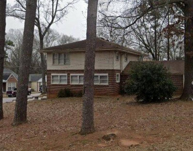 10 BR in Decatur