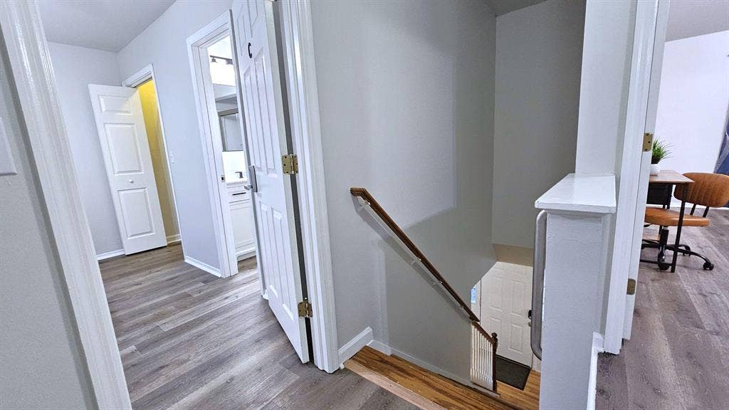 6 BR in Lawrenceville