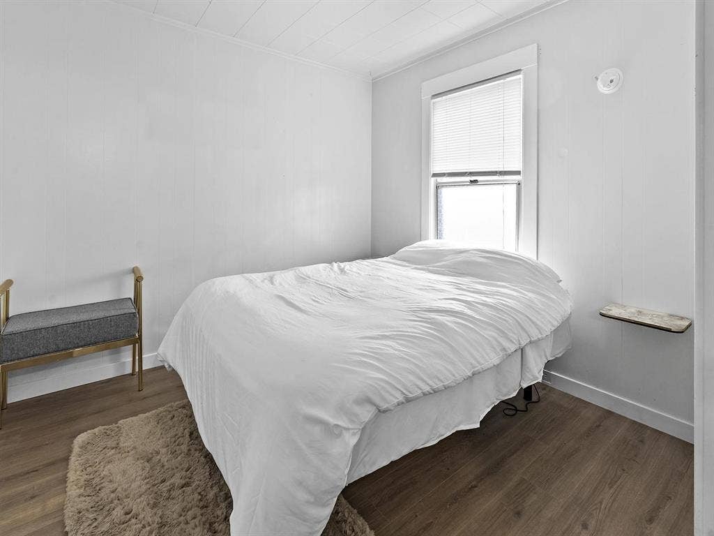 4 BR in Seattle